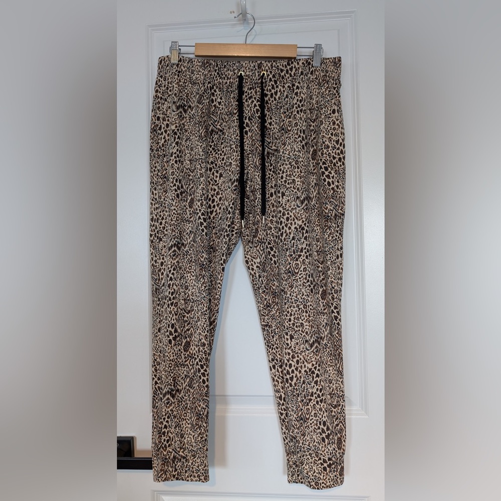 Lilly Pulitzer Women’s Lillabeth Pant Macadamia Pattern Play Size Large